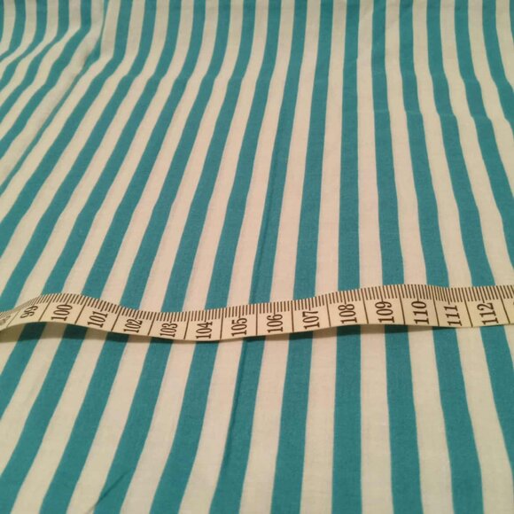 Turquoise and white striped cotton fabric (end of roll) - Picture 1 of 3